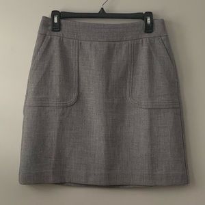 LOFT Petite Pocket Shift Skirt